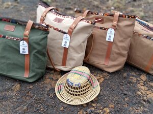 Tsamaya Canvas Leather Weekend Bag